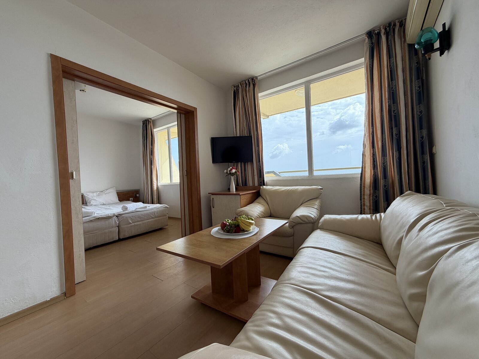 Настаняване